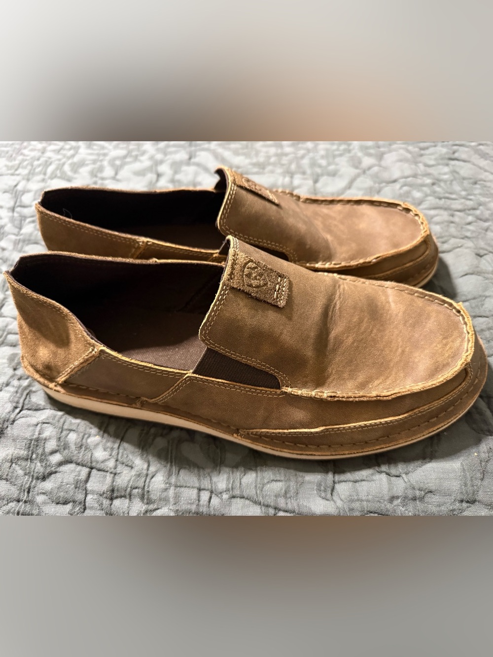 Ariat men’s size 13D cruiser slip on shoe pre loved